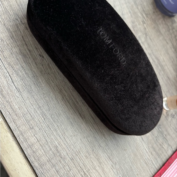 TOM FORD BROWN VELVET monogram lettering on top Sunglass Case HardCover - Picture 6 of 10